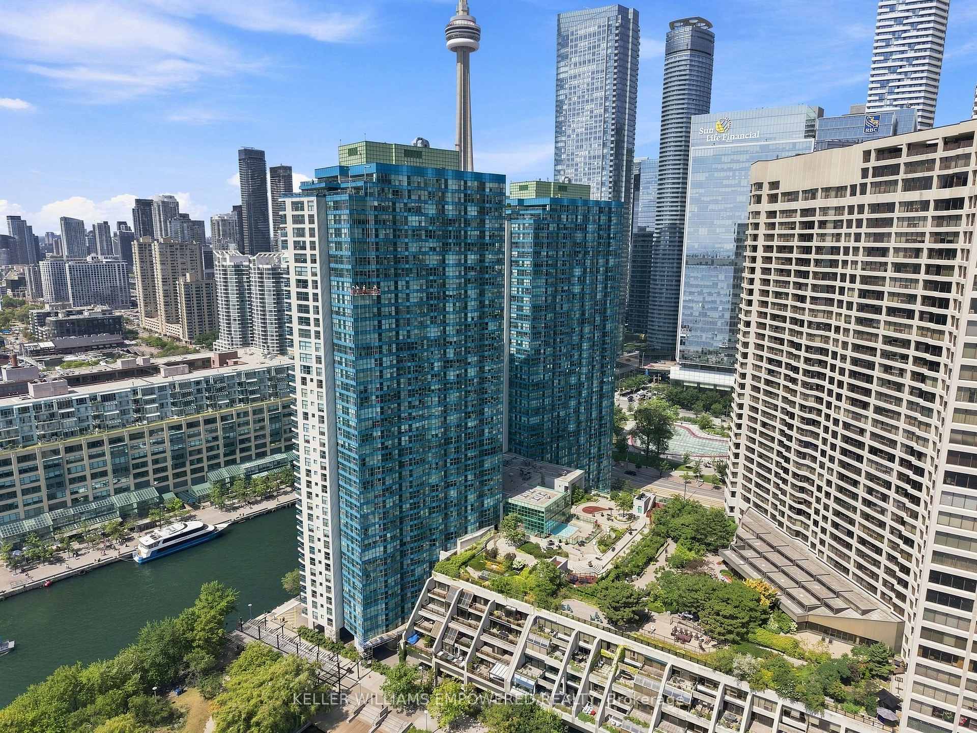 Photo 7 of Unit 1303, 77 Harbour Square, Toronto, Waterfront Communities — HOMEH
