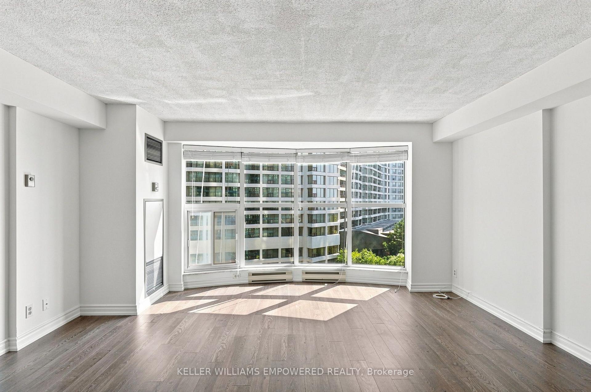 Photo 21 of Unit 1303, 77 Harbour Square, Toronto, Waterfront Communities — HOMEH