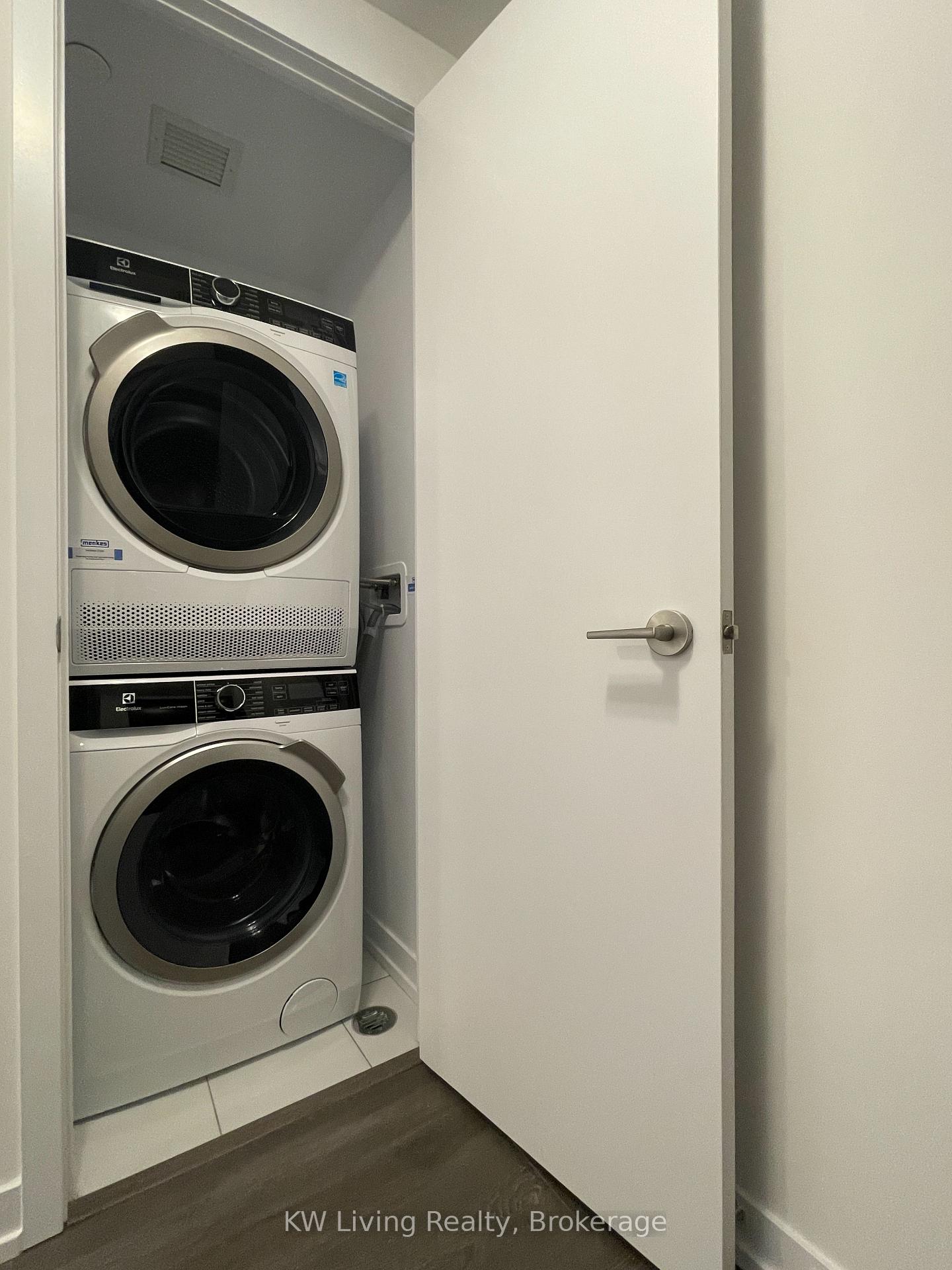 Photo 16 of Unit 2207, 219 Dundas Street E, Toronto, Church-Yonge Corridor — HOMEH