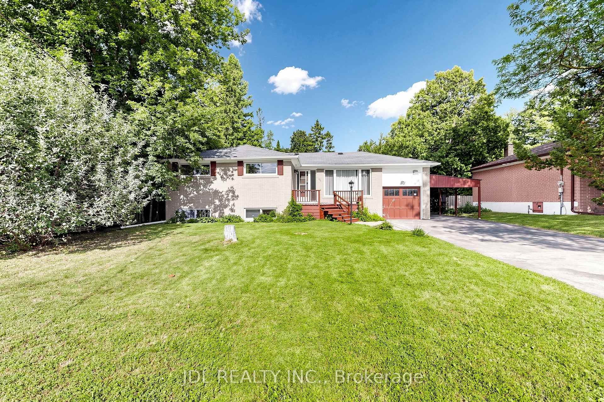 Photo 6 of 105 Park Avenue, Newmarket, Central Newmarket — HOMEH