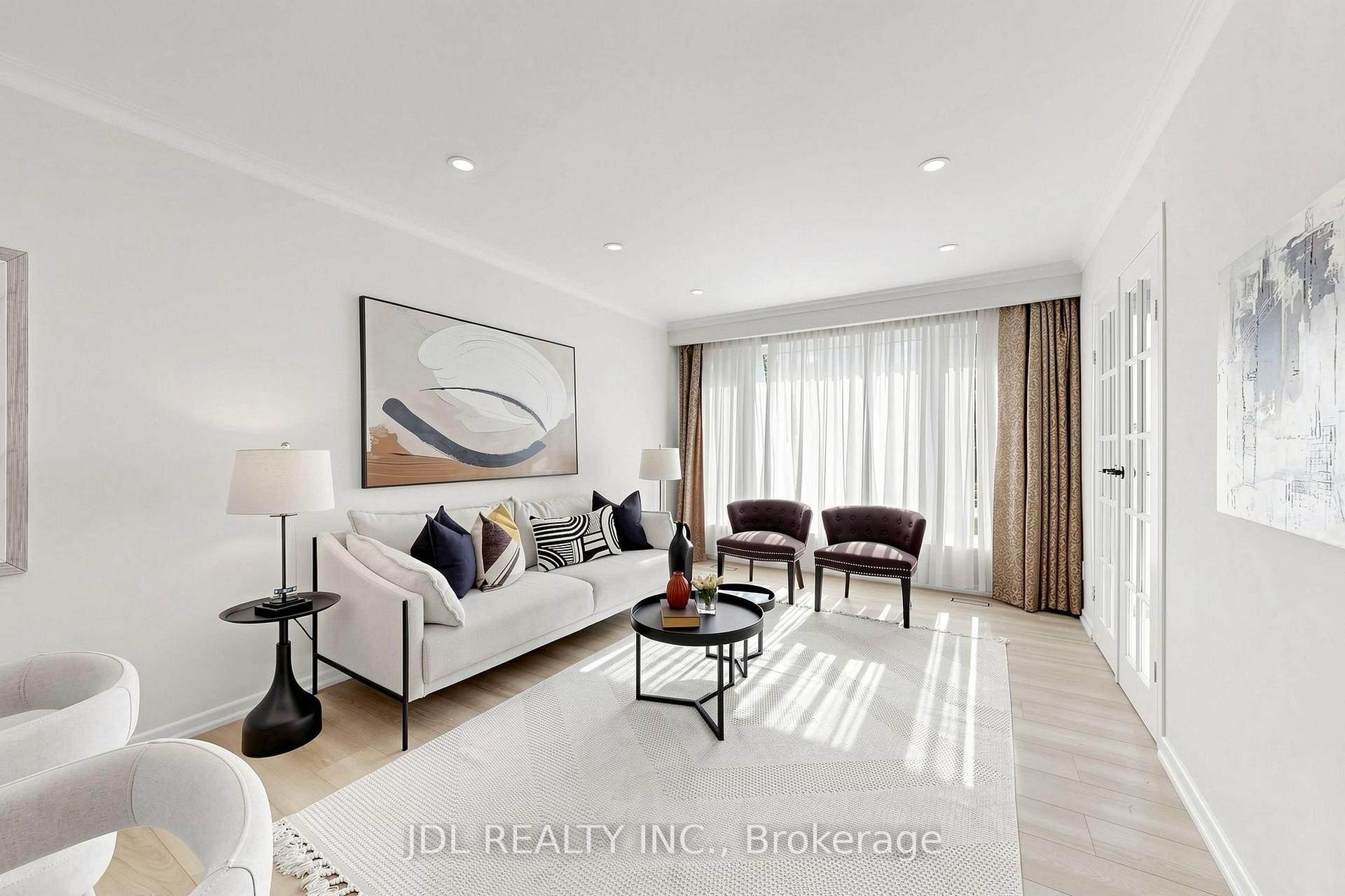 Photo 40 of 105 Park Avenue, Newmarket, Central Newmarket — HOMEH