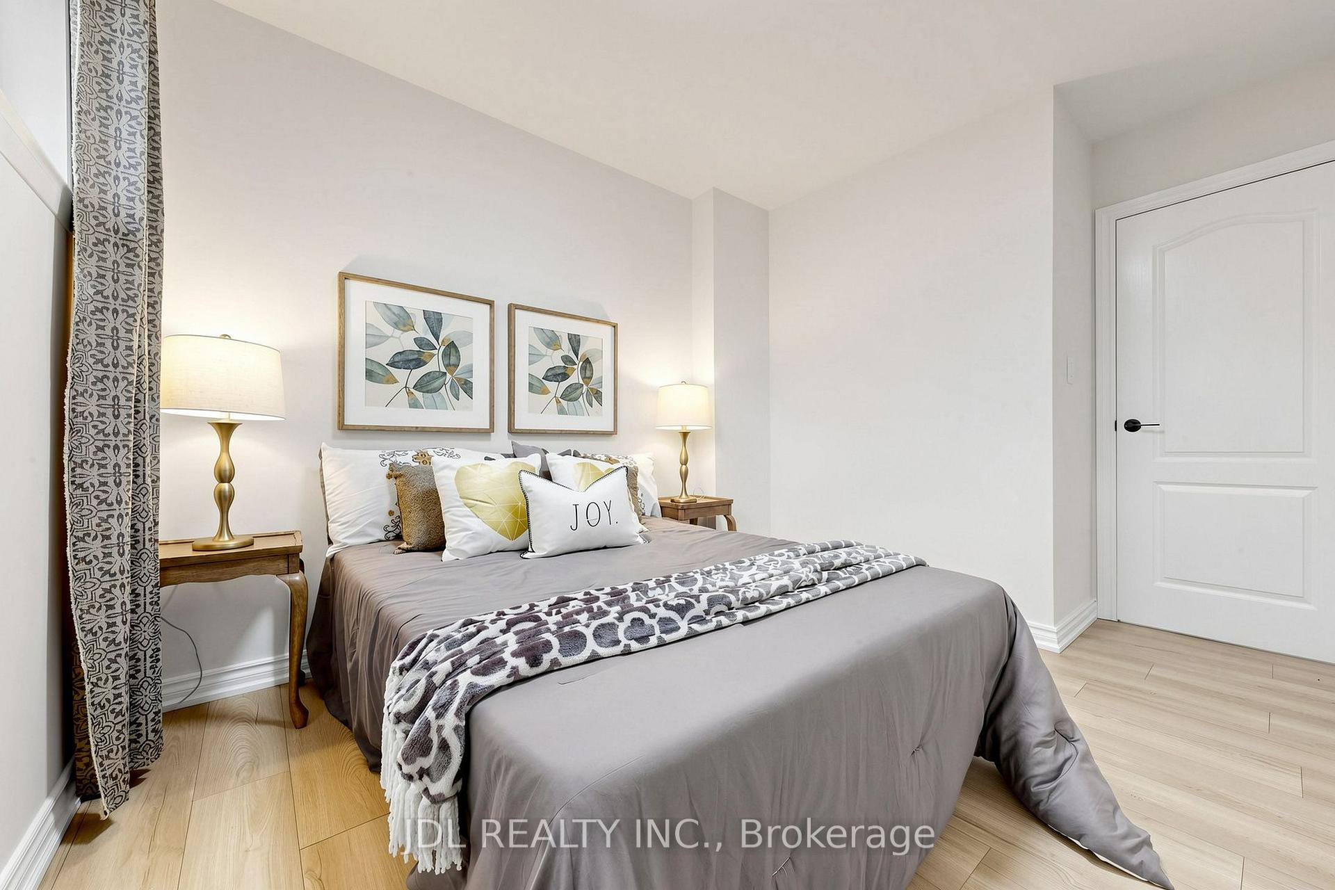 Photo 54 of 105 Park Avenue, Newmarket, Central Newmarket — HOMEH