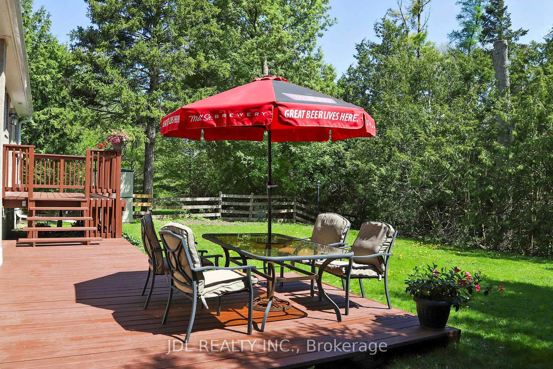 Photo 37 of 105 Park Avenue, Newmarket, Central Newmarket — HOMEH