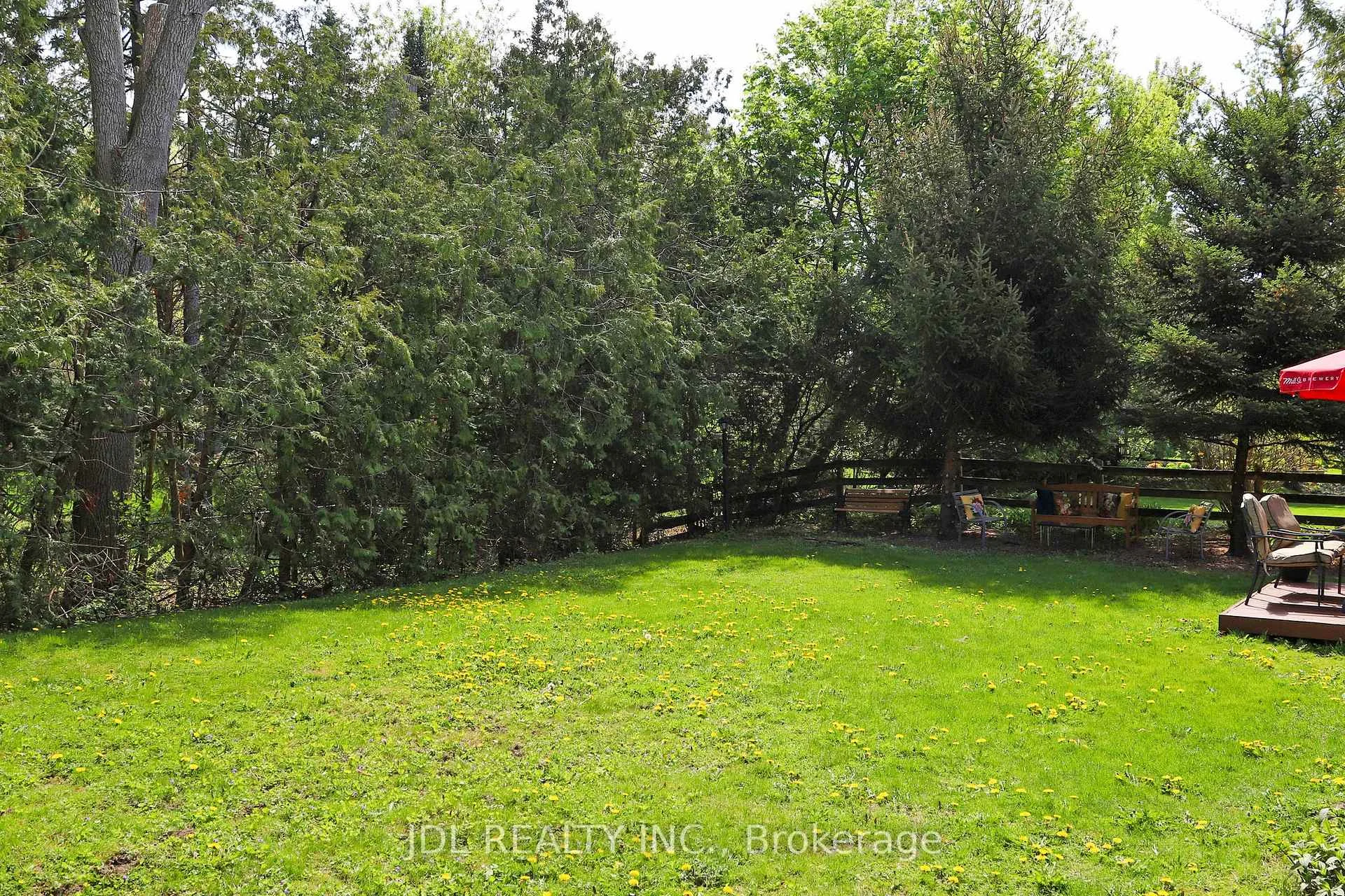Photo 42 of 105 Park Avenue, Newmarket, Central Newmarket — HOMEH