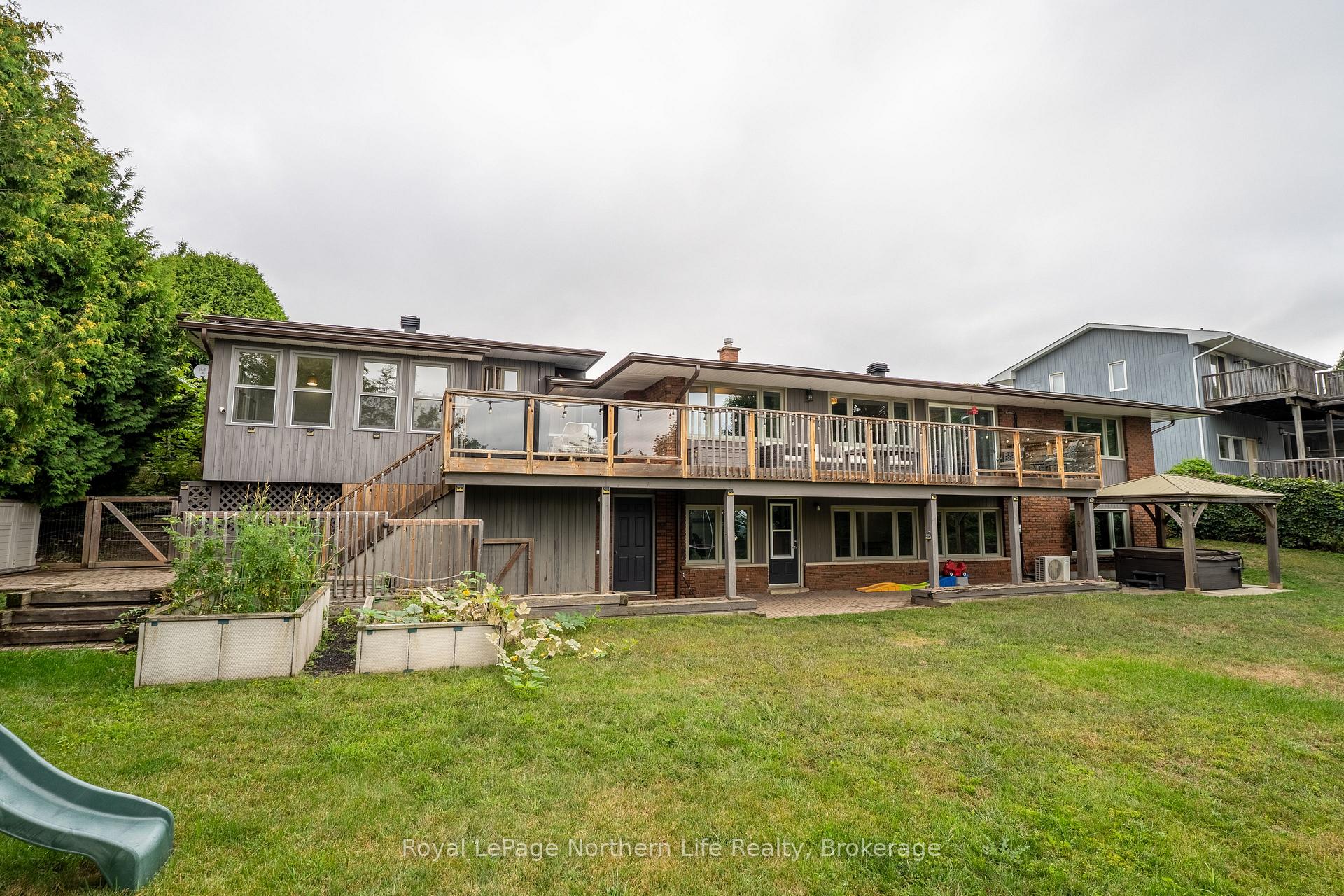 Photo 3 of 185 Wallace Heights Drive, North Bay, Airport — HOMEH