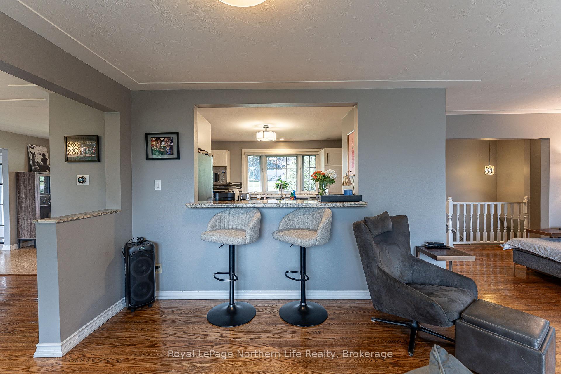 Photo 17 of 185 Wallace Heights Drive, North Bay, Airport — HOMEH