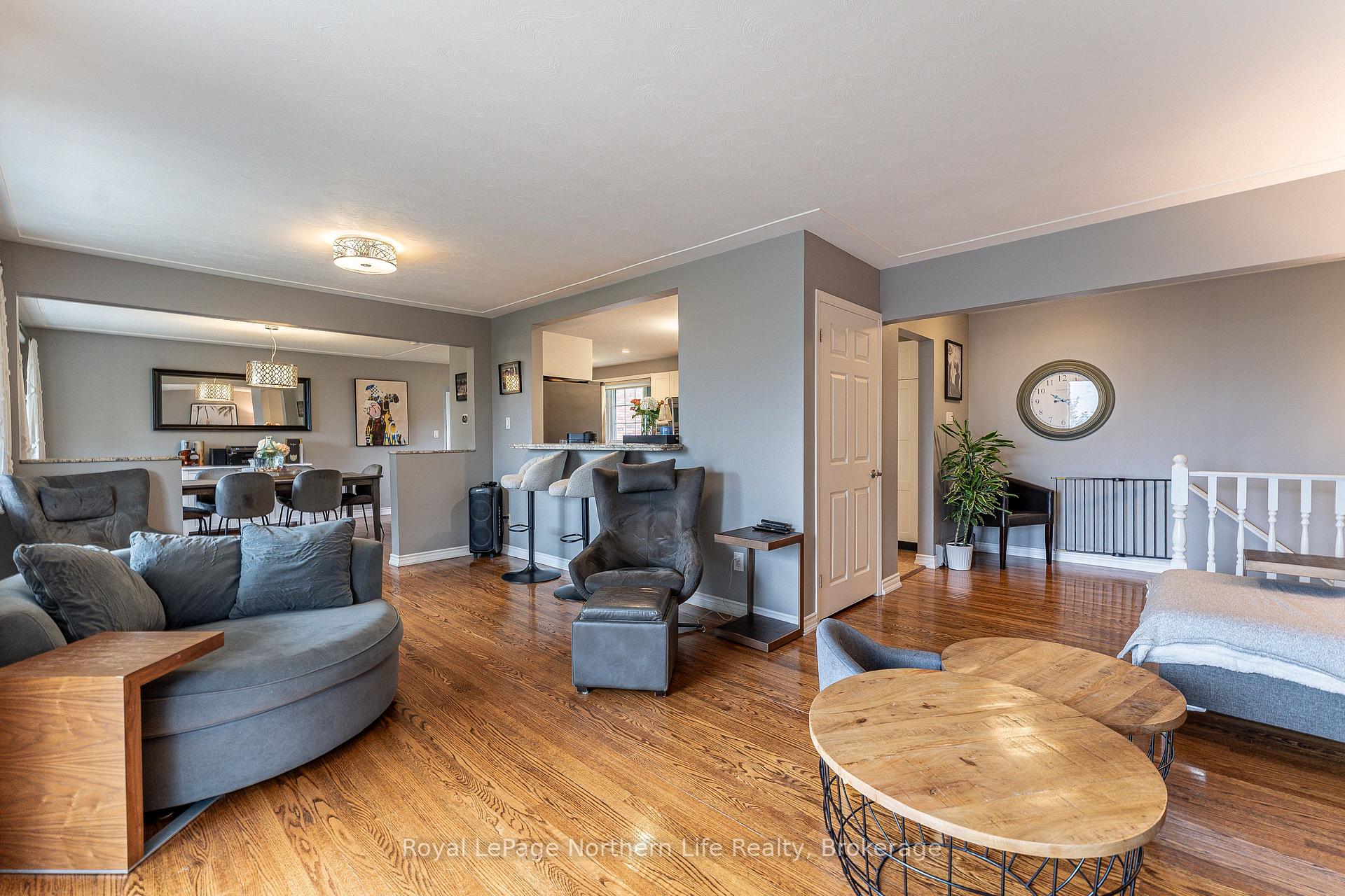 Photo 20 of 185 Wallace Heights Drive, North Bay, Airport — HOMEH