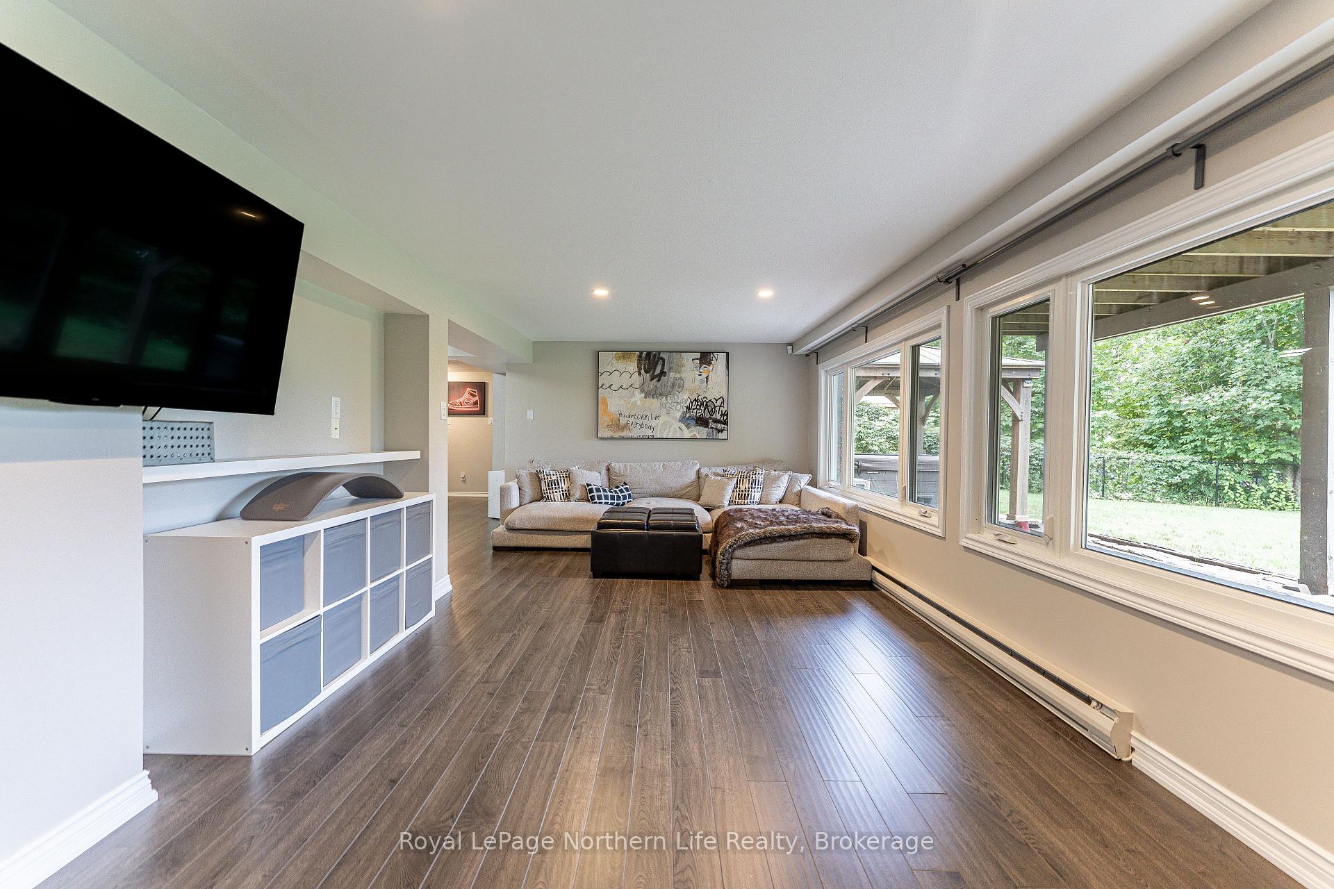 Photo 29 of 185 Wallace Heights Drive, North Bay, Airport — HOMEH