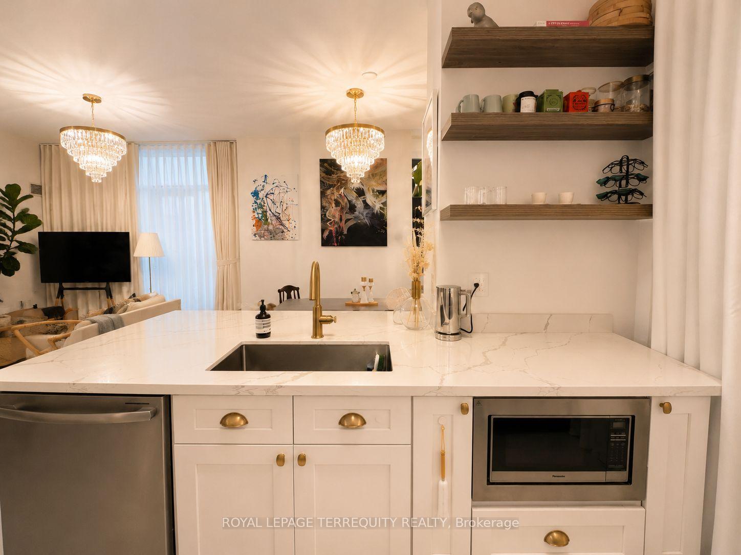 Photo 2 of Unit 101, 60 St Clair Avenue W, Toronto, Yonge-St. Clair — HOMEH