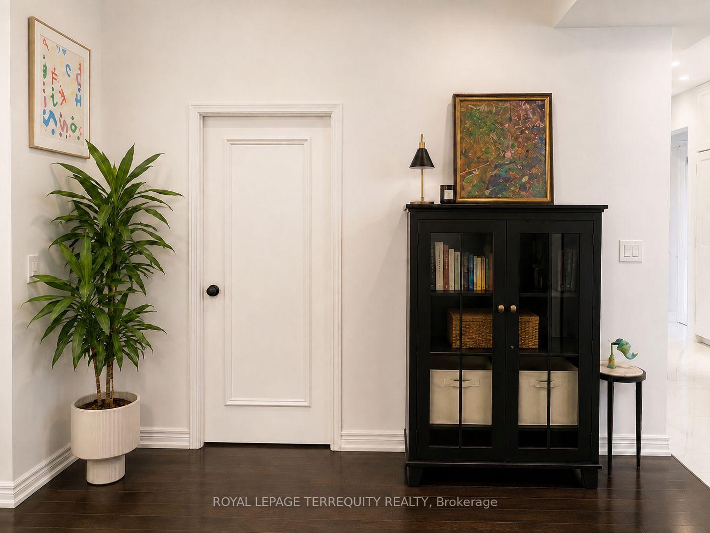 Photo 6 of Unit 101, 60 St Clair Avenue W, Toronto, Yonge-St. Clair — HOMEH