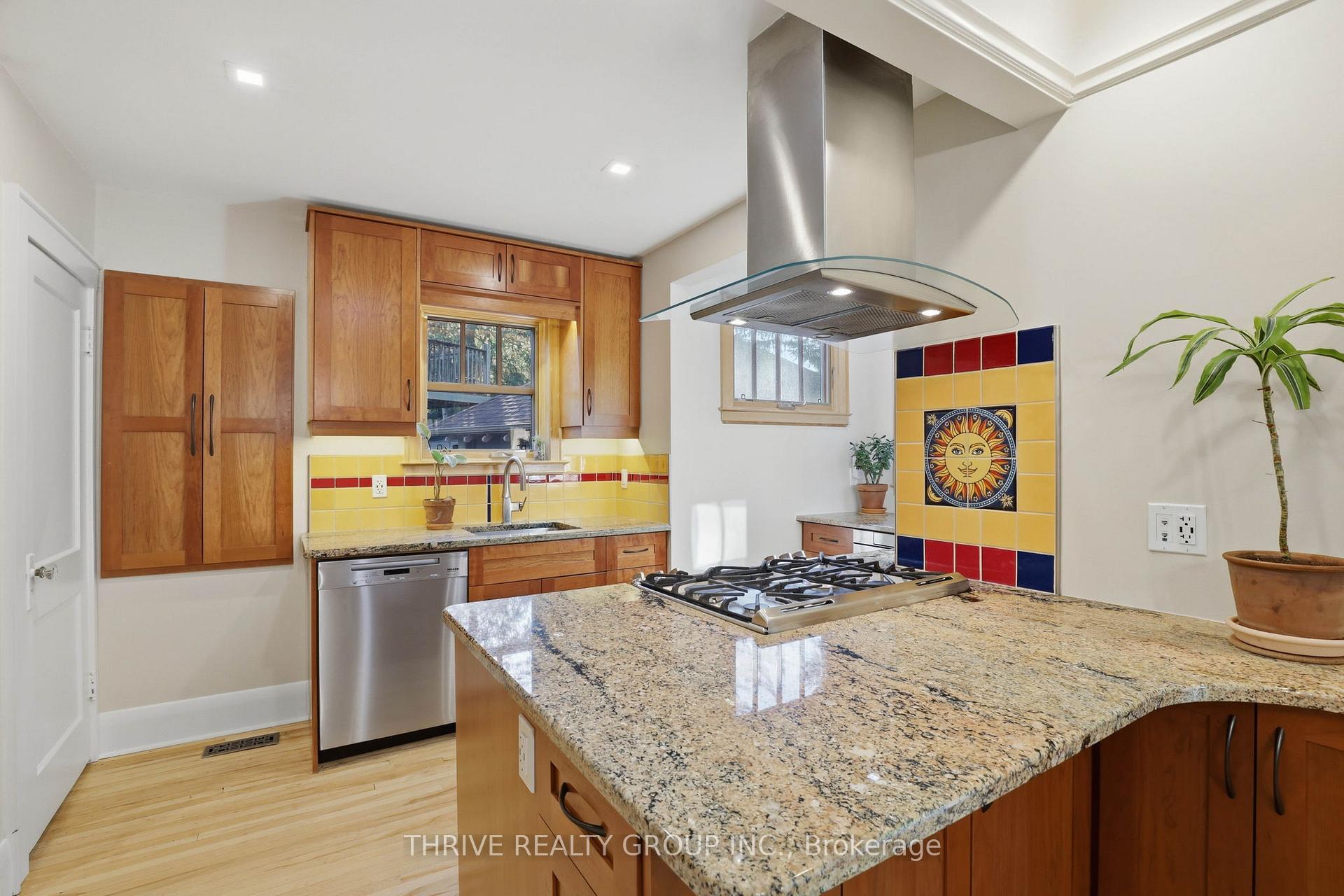 Photo 12 of 16 Clenray Place, London, East B — HOMEH