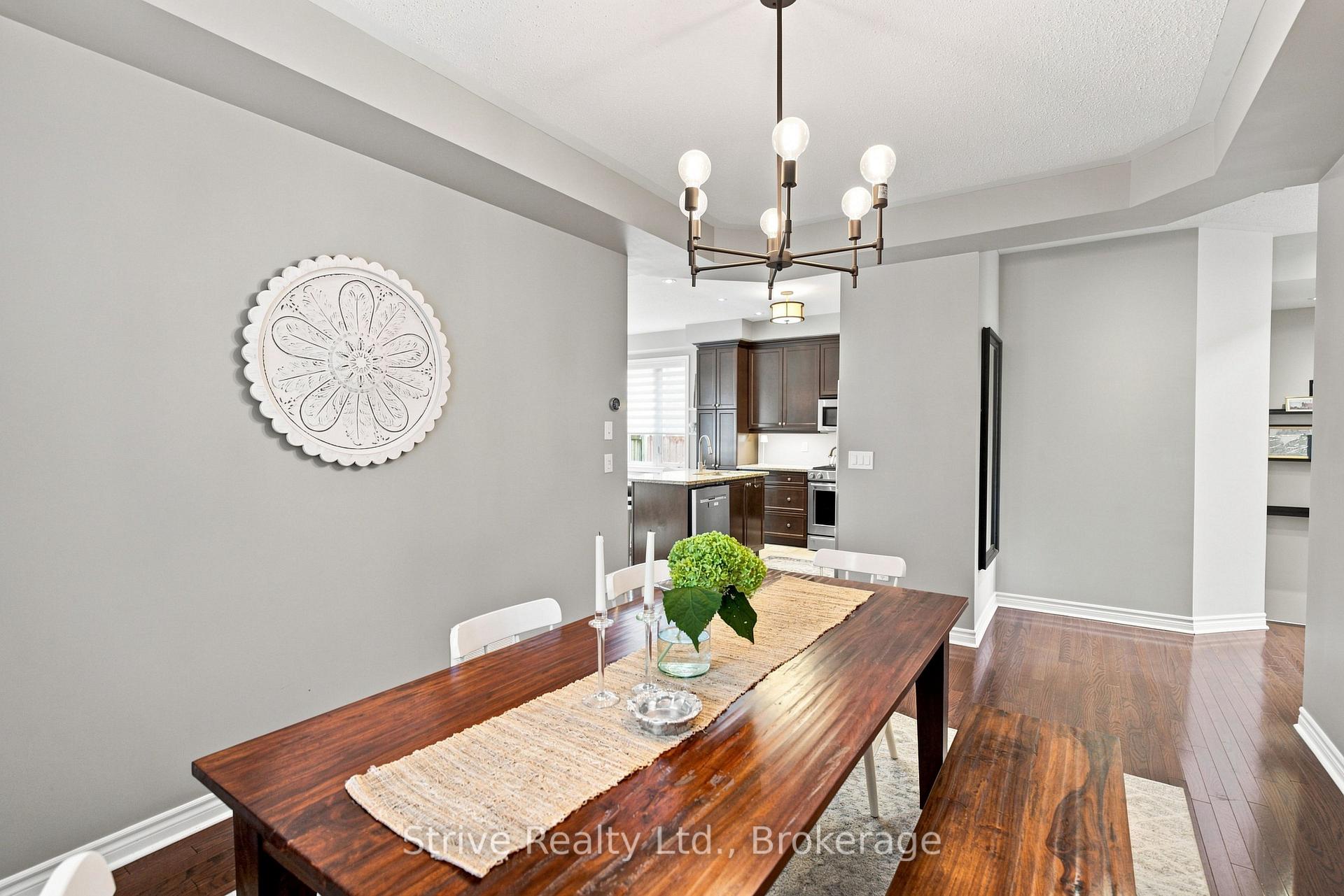 Photo 6 of 28 Woolacott Lane, Clarington, Bowmanville — HOMEH