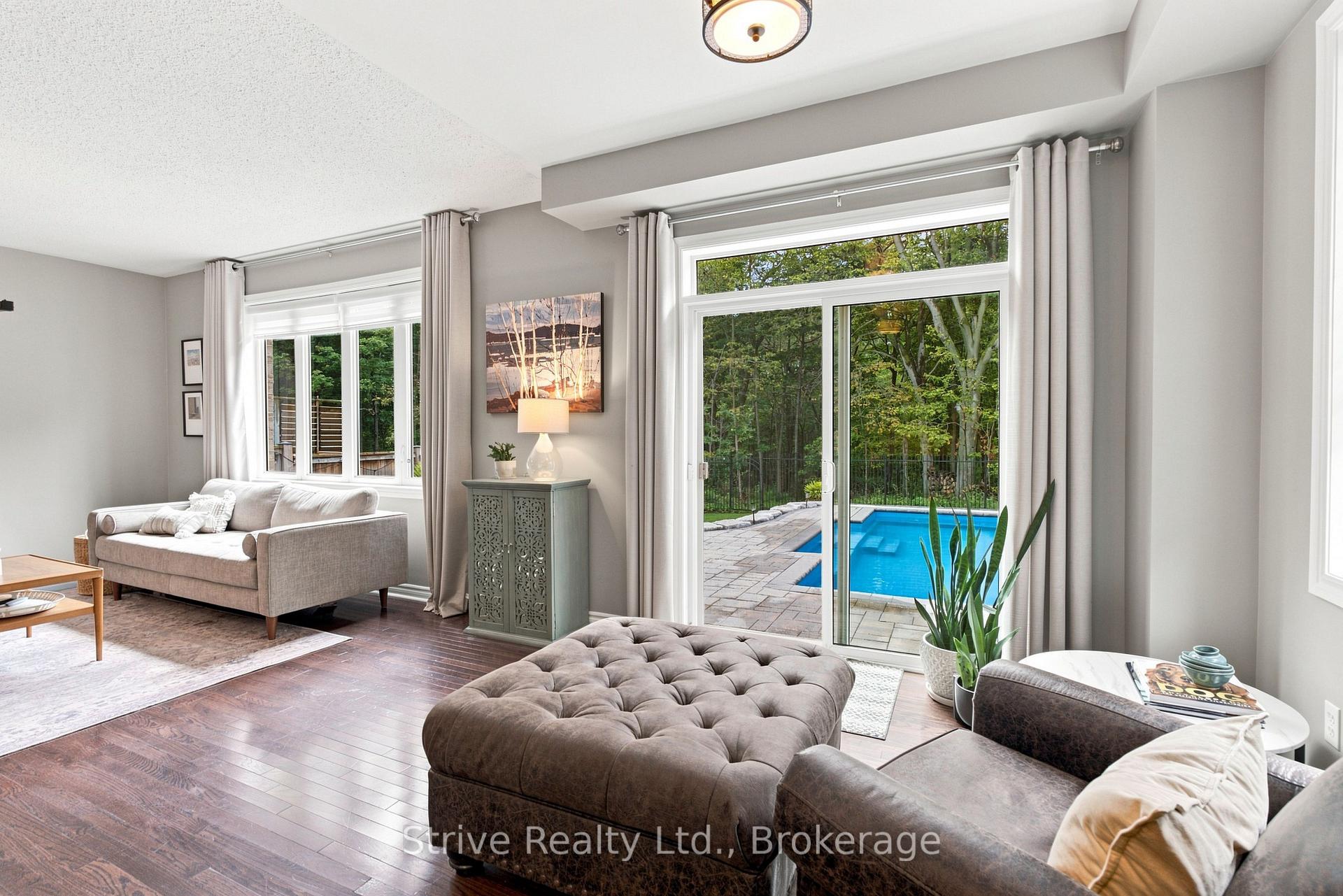 Photo 11 of 28 Woolacott Lane, Clarington, Bowmanville — HOMEH