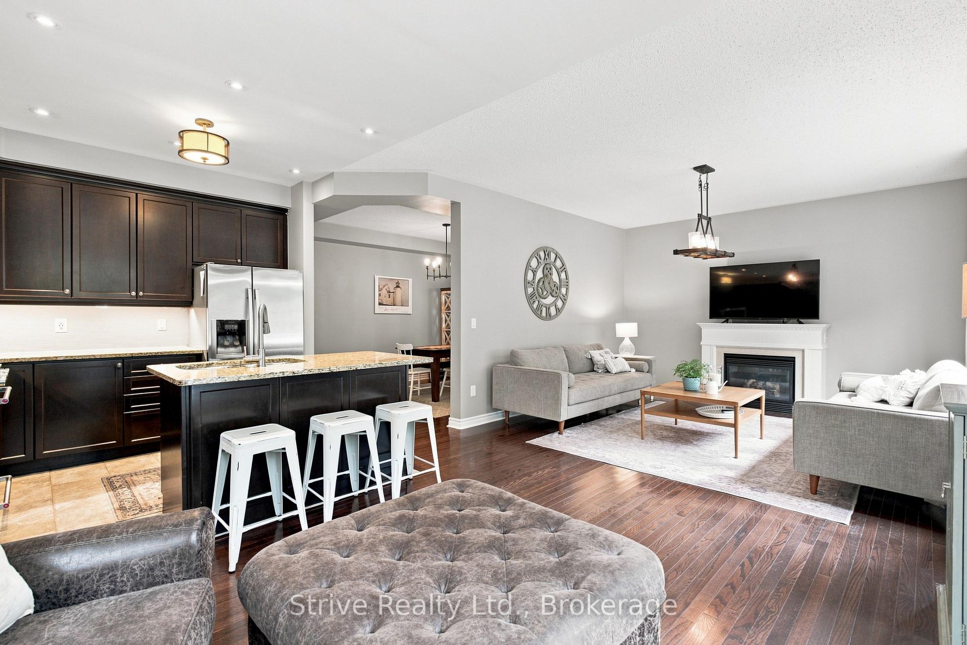 Photo 12 of 28 Woolacott Lane, Clarington, Bowmanville — HOMEH