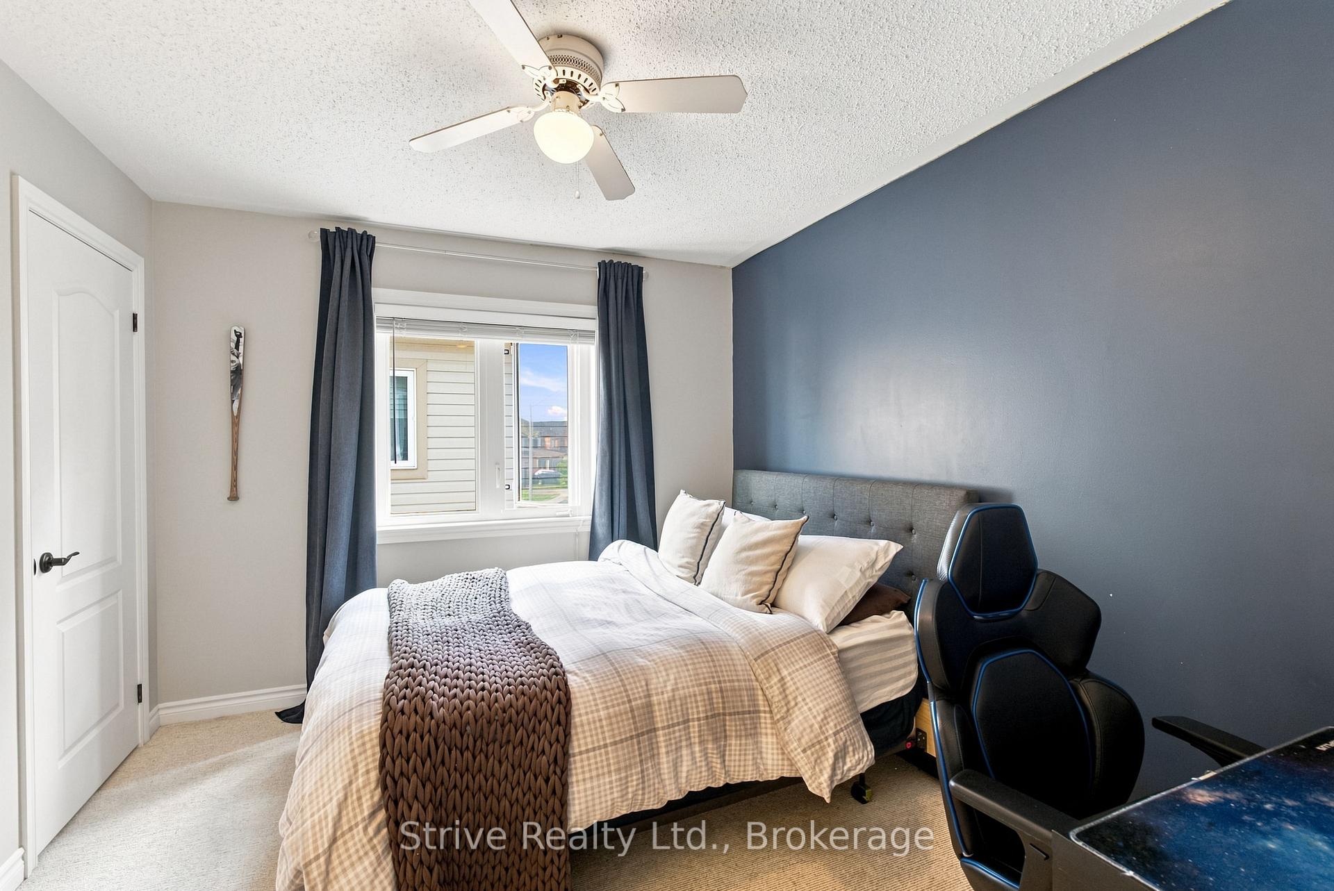 Photo 20 of 28 Woolacott Lane, Clarington, Bowmanville — HOMEH