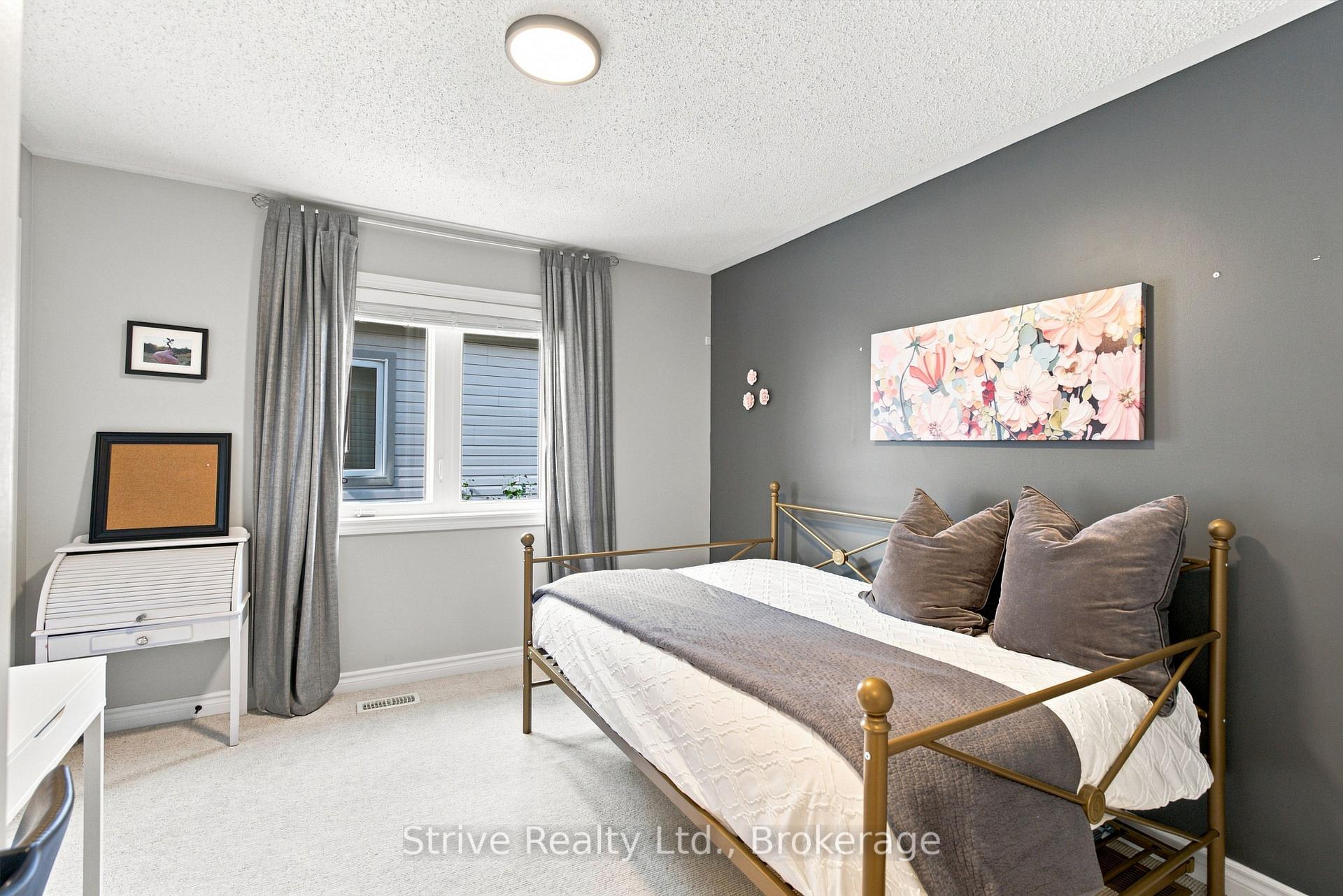 Photo 25 of 28 Woolacott Lane, Clarington, Bowmanville — HOMEH