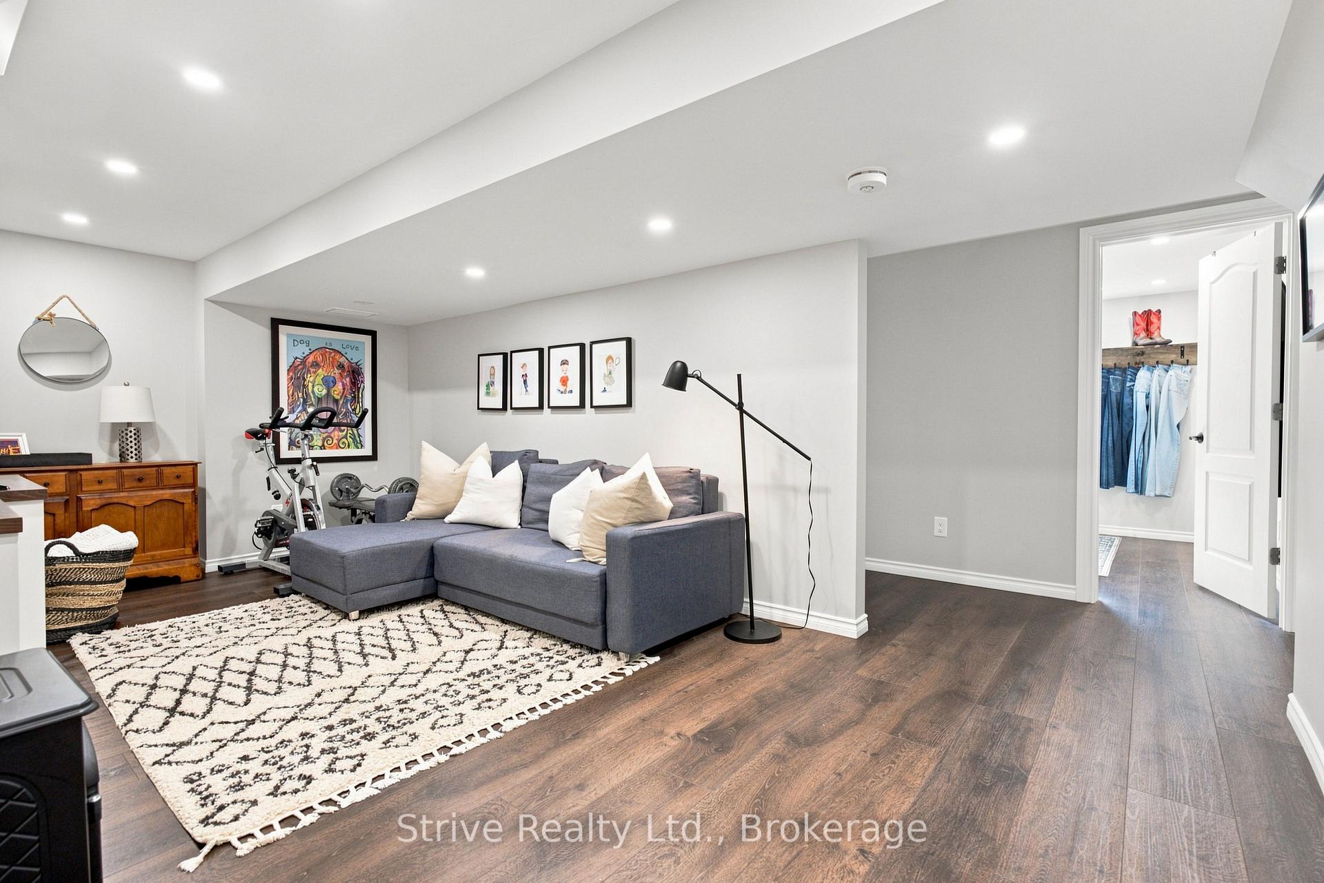 Photo 27 of 28 Woolacott Lane, Clarington, Bowmanville — HOMEH