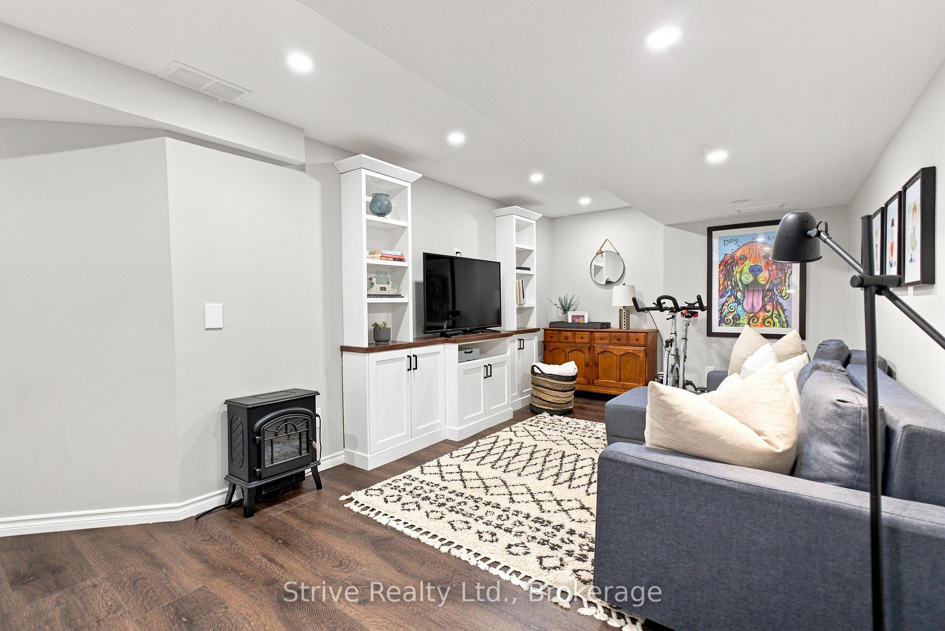 Photo 28 of 28 Woolacott Lane, Clarington, Bowmanville — HOMEH