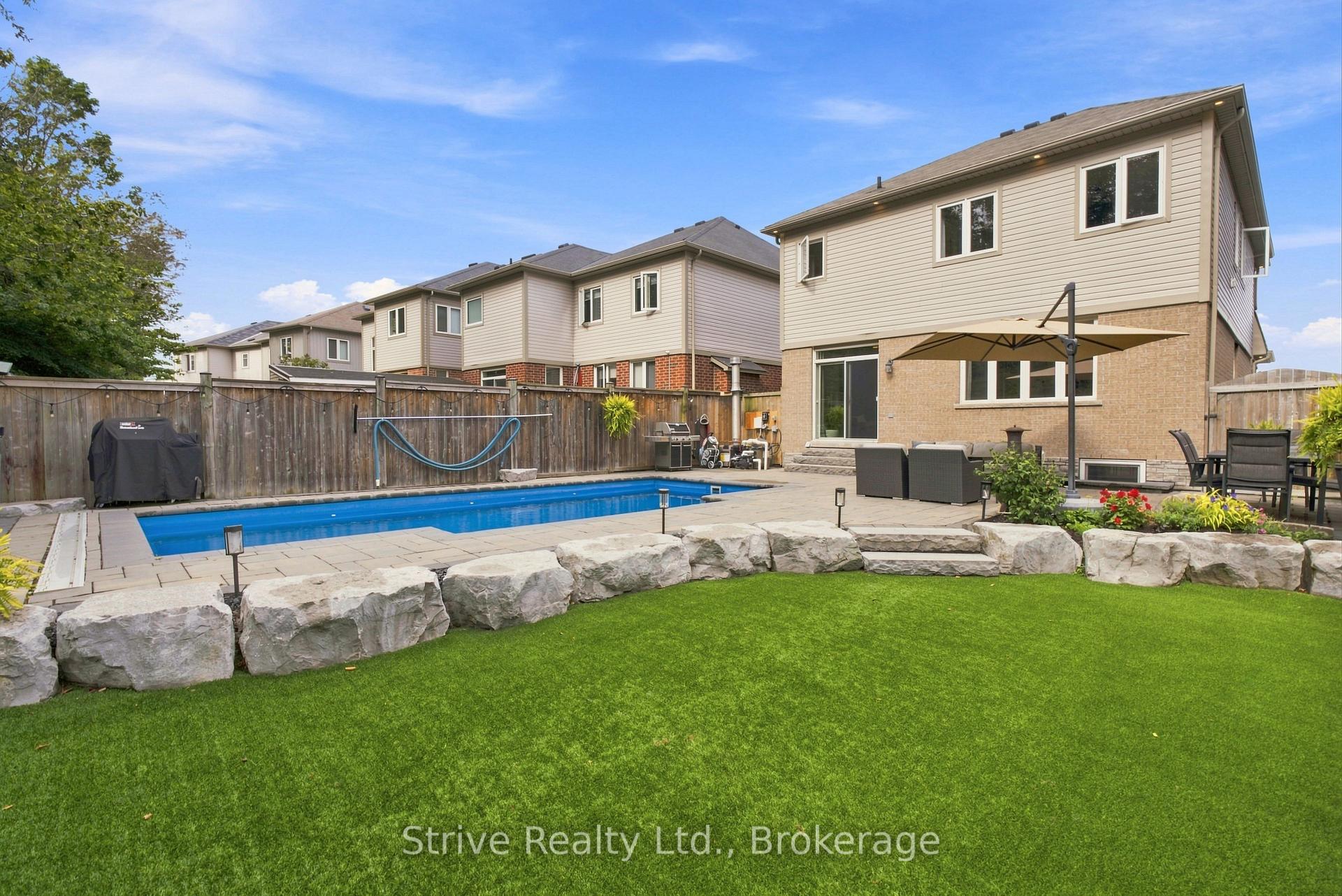 Photo 39 of 28 Woolacott Lane, Clarington, Bowmanville — HOMEH