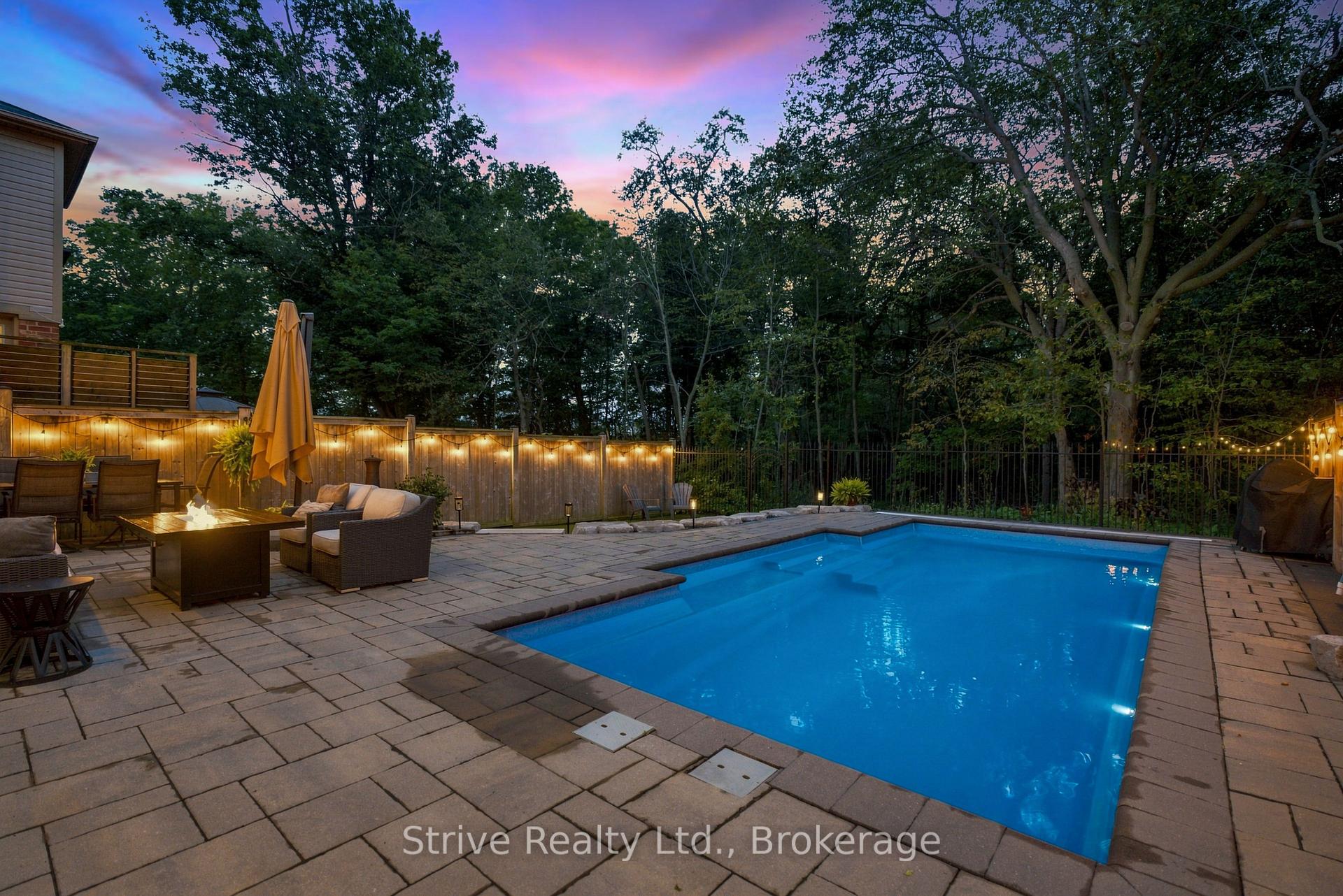 Photo 44 of 28 Woolacott Lane, Clarington, Bowmanville — HOMEH