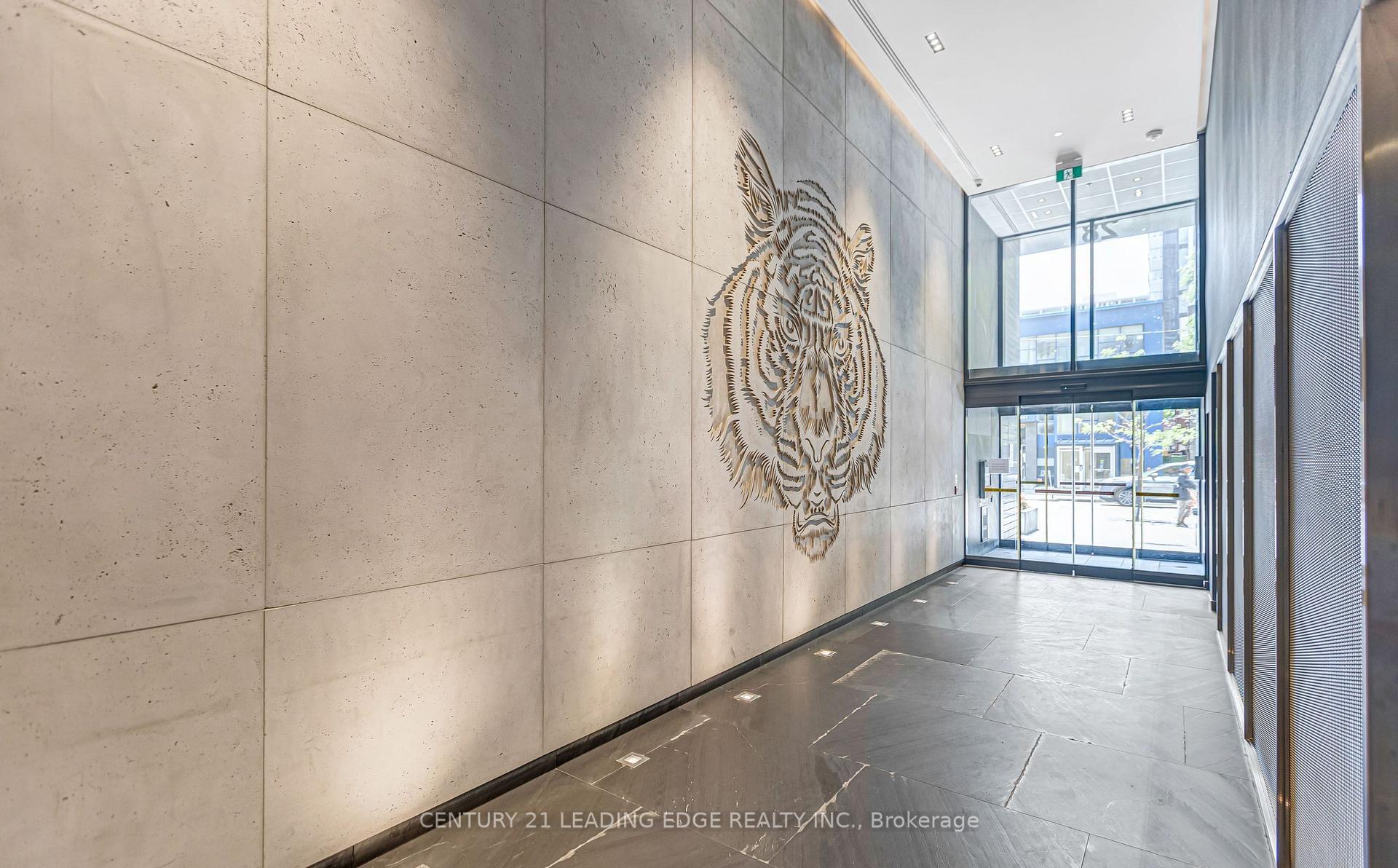 Photo 3 of Unit 3208, 28 Wellesley Street E, Toronto, Church-Yonge Corridor — HOMEH