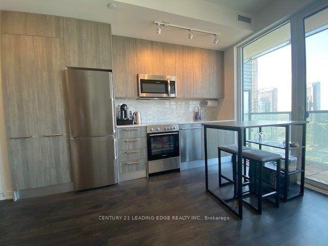 Photo 6 of Unit 3208, 28 Wellesley Street E, Toronto, Church-Yonge Corridor — HOMEH