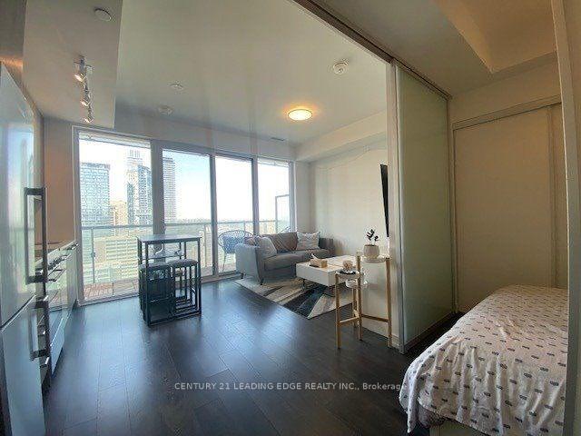 Photo 13 of Unit 3208, 28 Wellesley Street E, Toronto, Church-Yonge Corridor — HOMEH