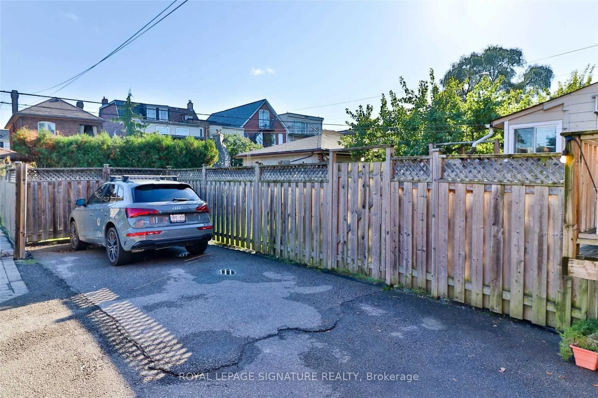 Photo 40 of 157 Northcliffe Boulevard, Toronto, Oakwood Village — HOMEH