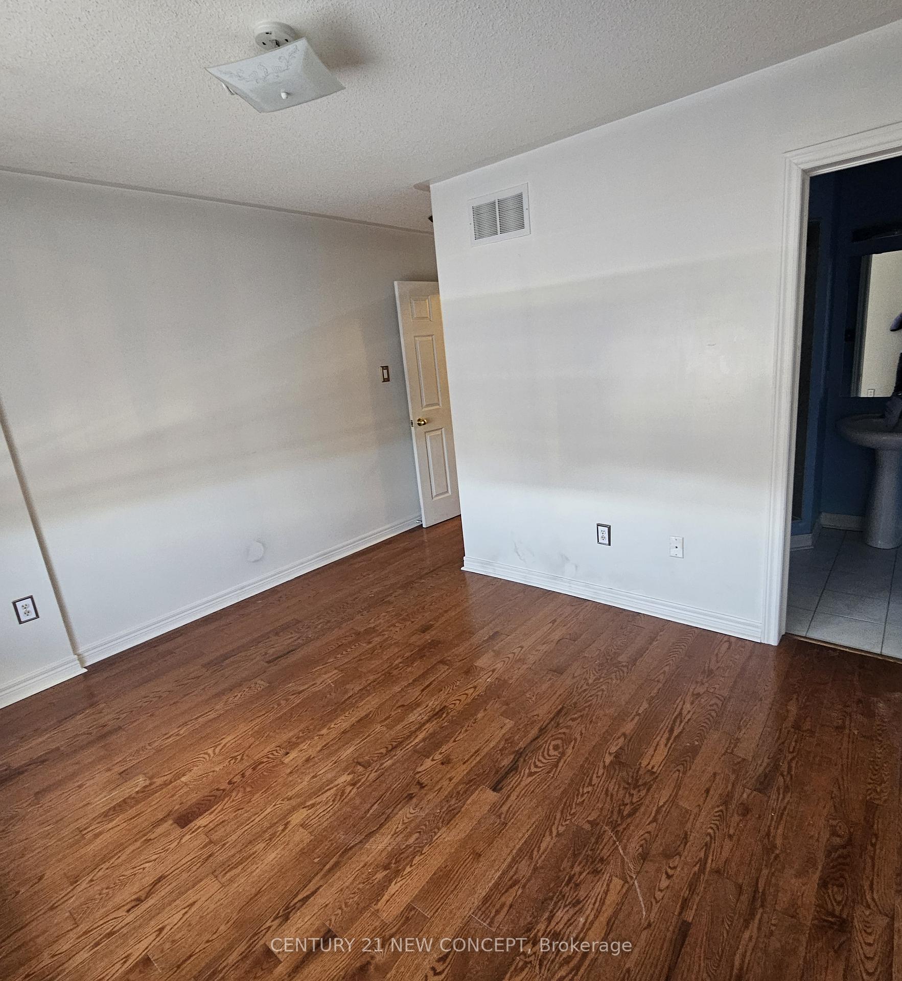 Photo 8 of 2662 Bur Oak Avenue, Markham, Cornell — HOMEH