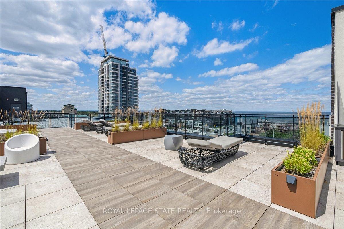 Photo 2 of Unit 404, 10 Concord Place, Grimsby, Grimsby Beach — HOMEH