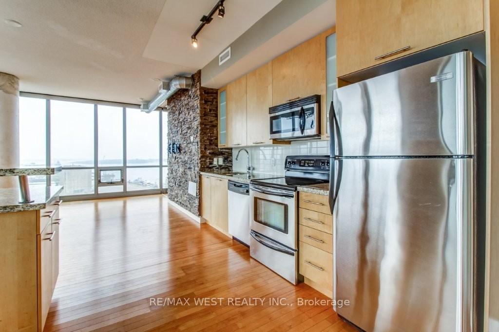 Photo 5 of Unit 1604, 33 Mill Street, Toronto, Waterfront Communities — HOMEH