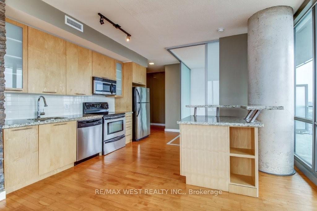 Photo 6 of Unit 1604, 33 Mill Street, Toronto, Waterfront Communities — HOMEH