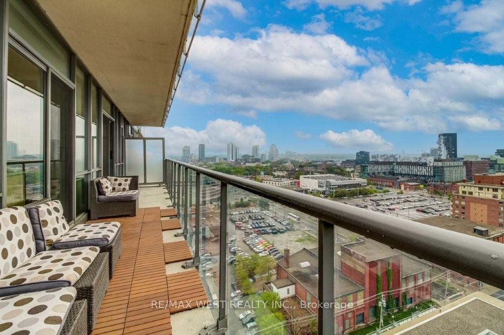 Photo 19 of Unit 1604, 33 Mill Street, Toronto, Waterfront Communities — HOMEH