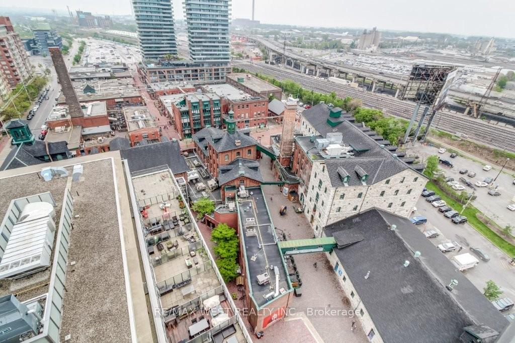 Photo 20 of Unit 1604, 33 Mill Street, Toronto, Waterfront Communities — HOMEH
