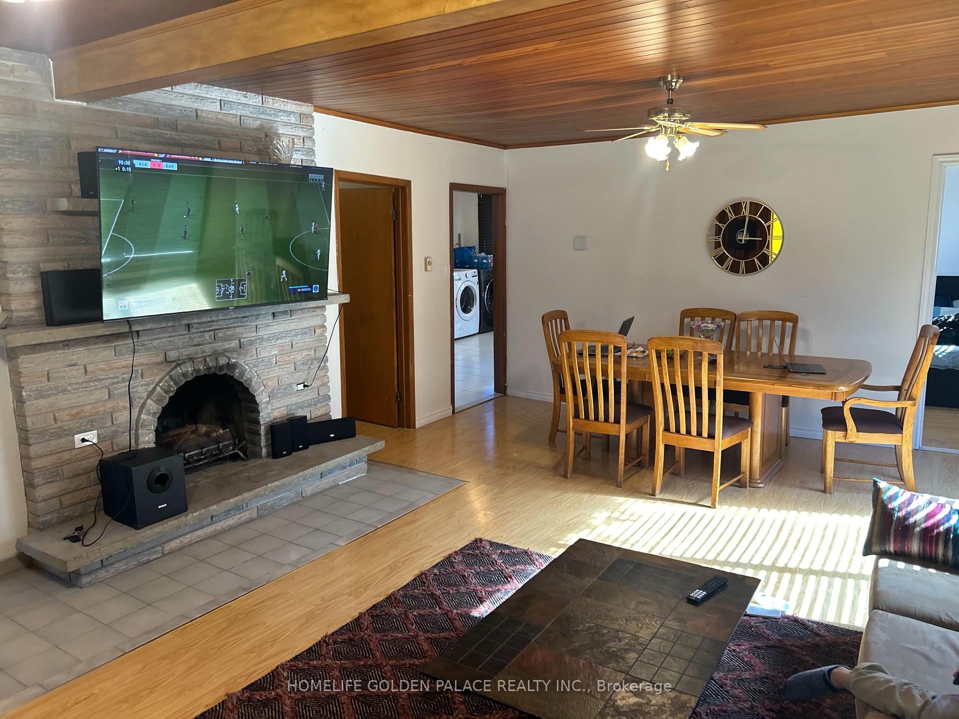 Photo 6 of 237 Pleasant Boulevard, Georgina, Keswick South — HOMEH