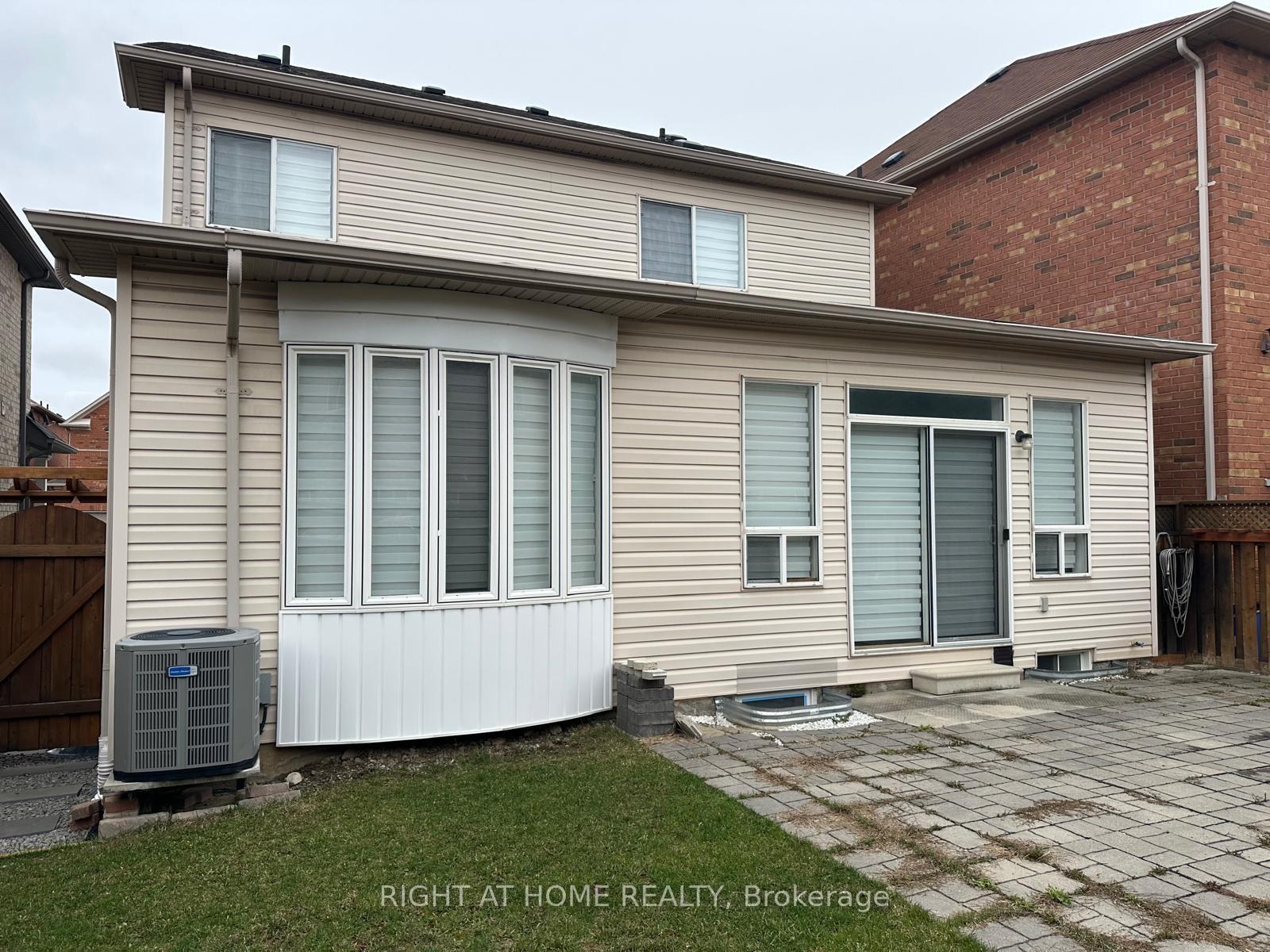 Photo 23 of 1015 Mccuaig Drive, Milton, Clarke — HOMEH
