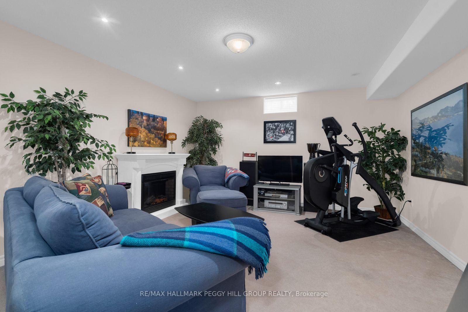 Photo 21 of 43 Nicklaus Drive, Barrie, East Bayfield — HOMEH