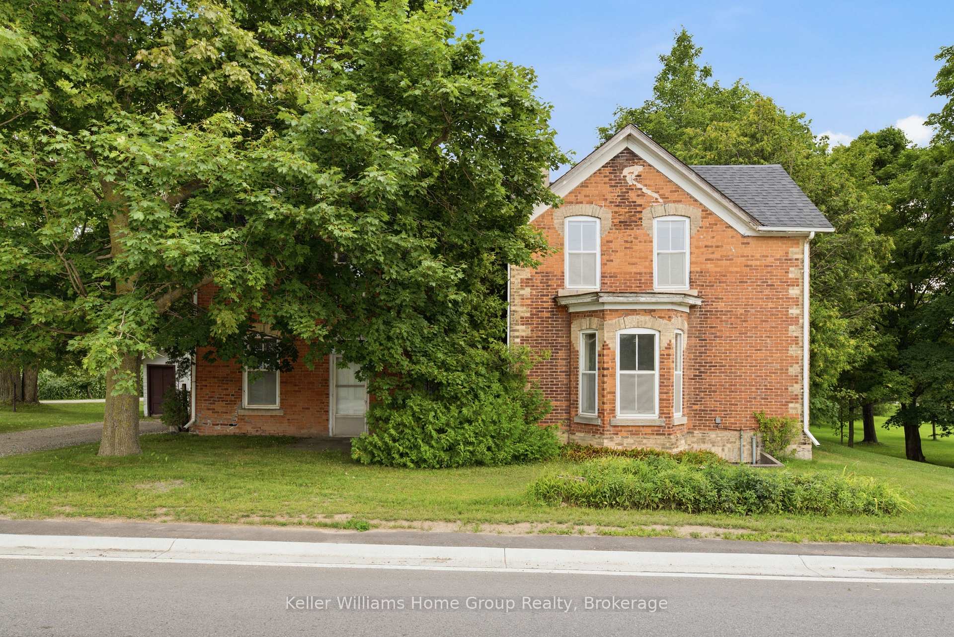 Front of 8703 Wellington Rd 18