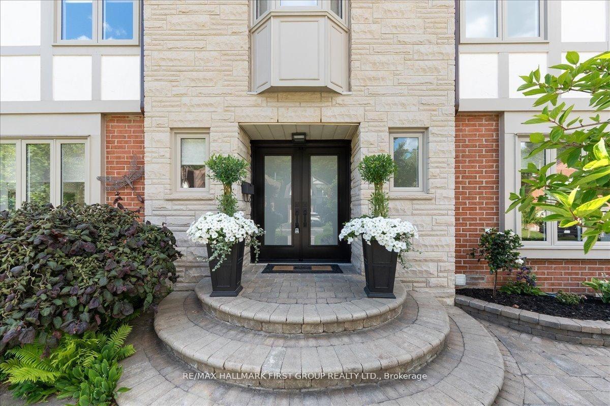 Photo 3 of 986 Mountcastle Crescent, Pickering, Liverpool — HOMEH