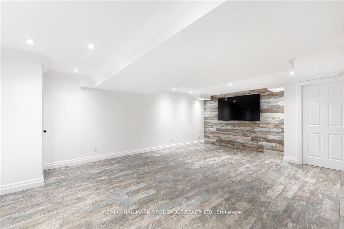 Photo 37 of 986 Mountcastle Crescent, Pickering, Liverpool — HOMEH