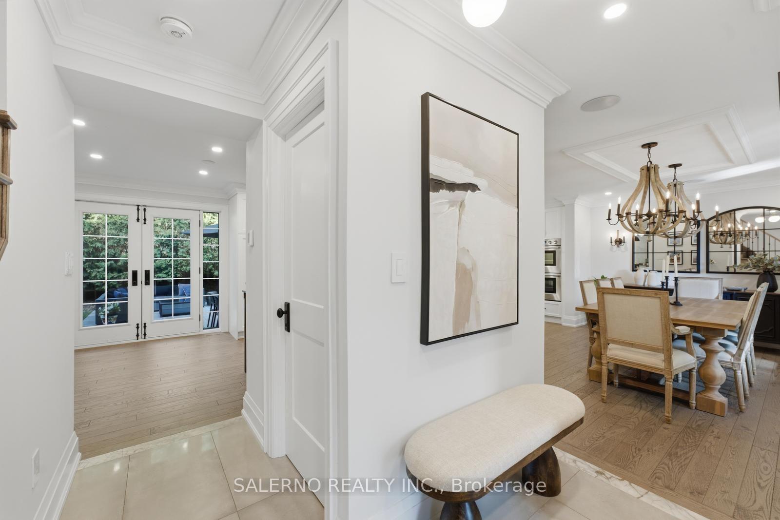 Photo 8 of 35 Sir Constantine Drive, Markham, Markham Village — HOMEH