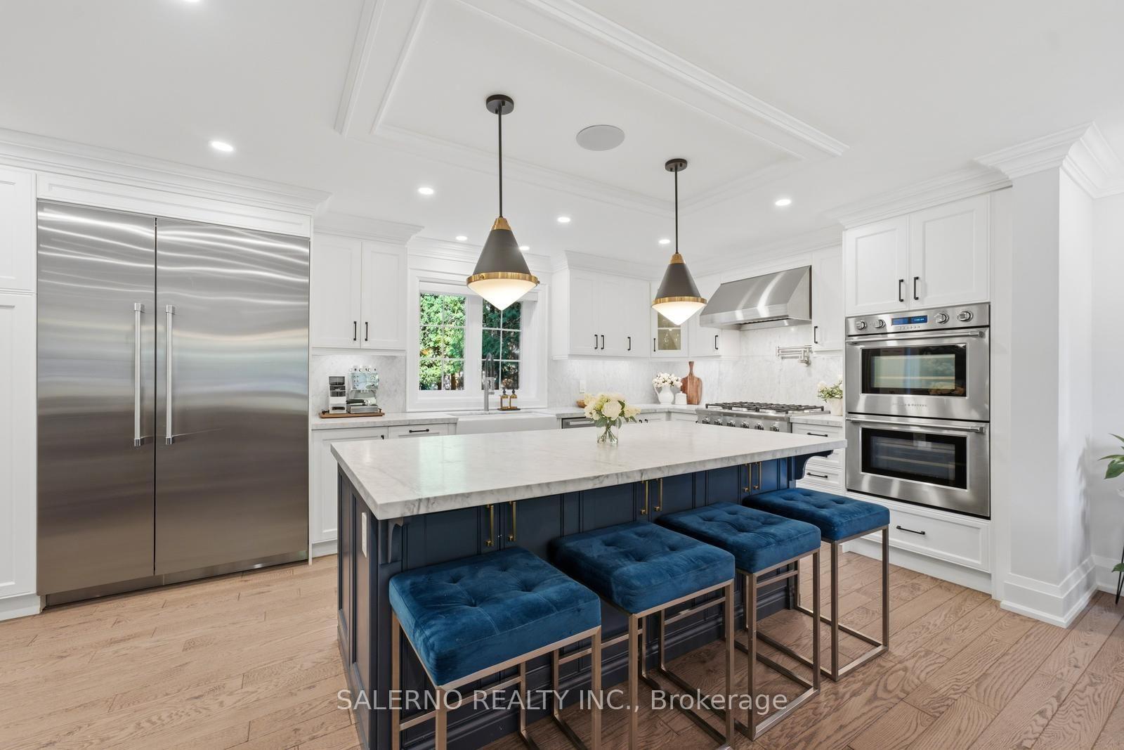Photo 11 of 35 Sir Constantine Drive, Markham, Markham Village — HOMEH