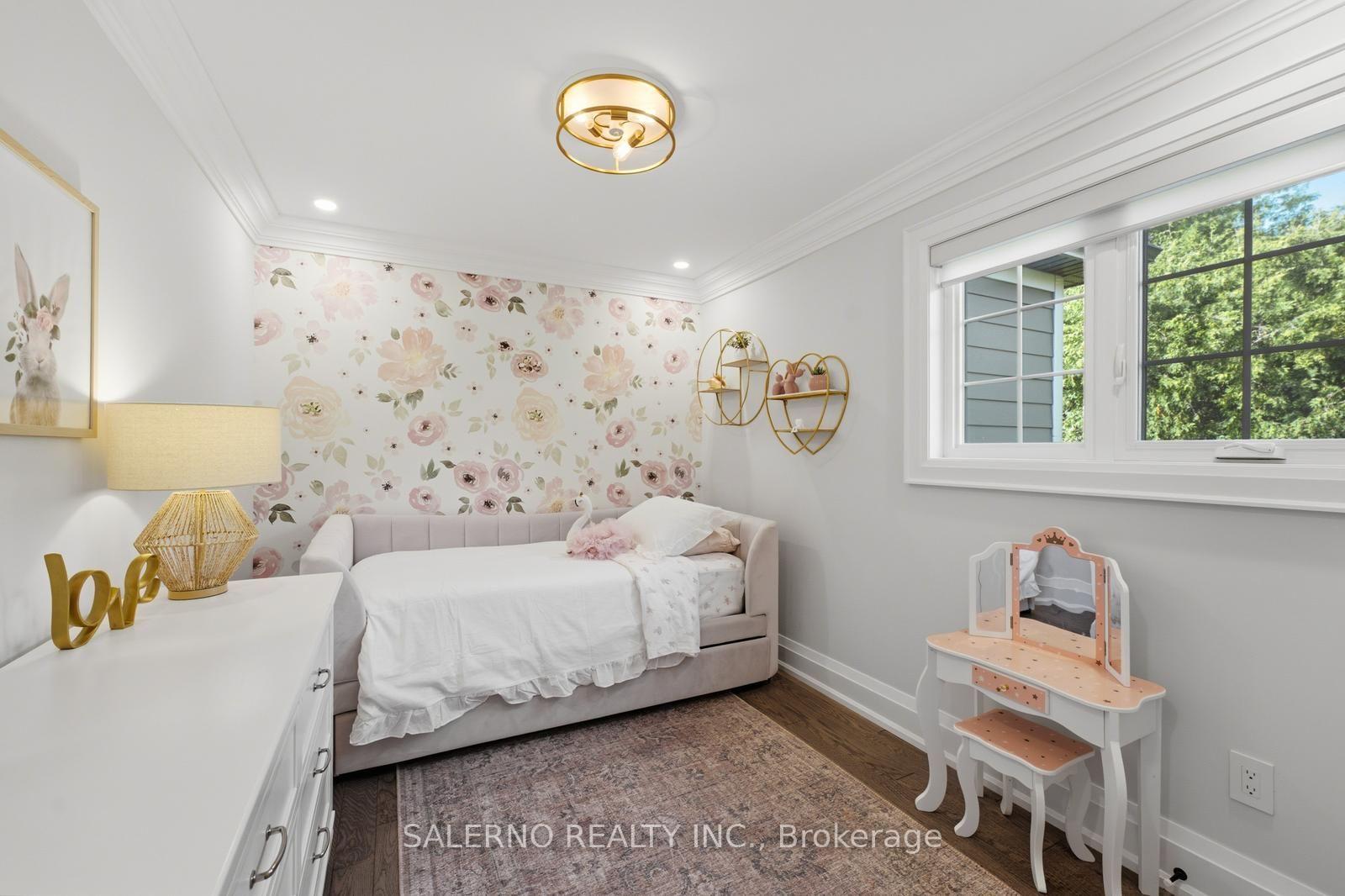 Photo 26 of 35 Sir Constantine Drive, Markham, Markham Village — HOMEH
