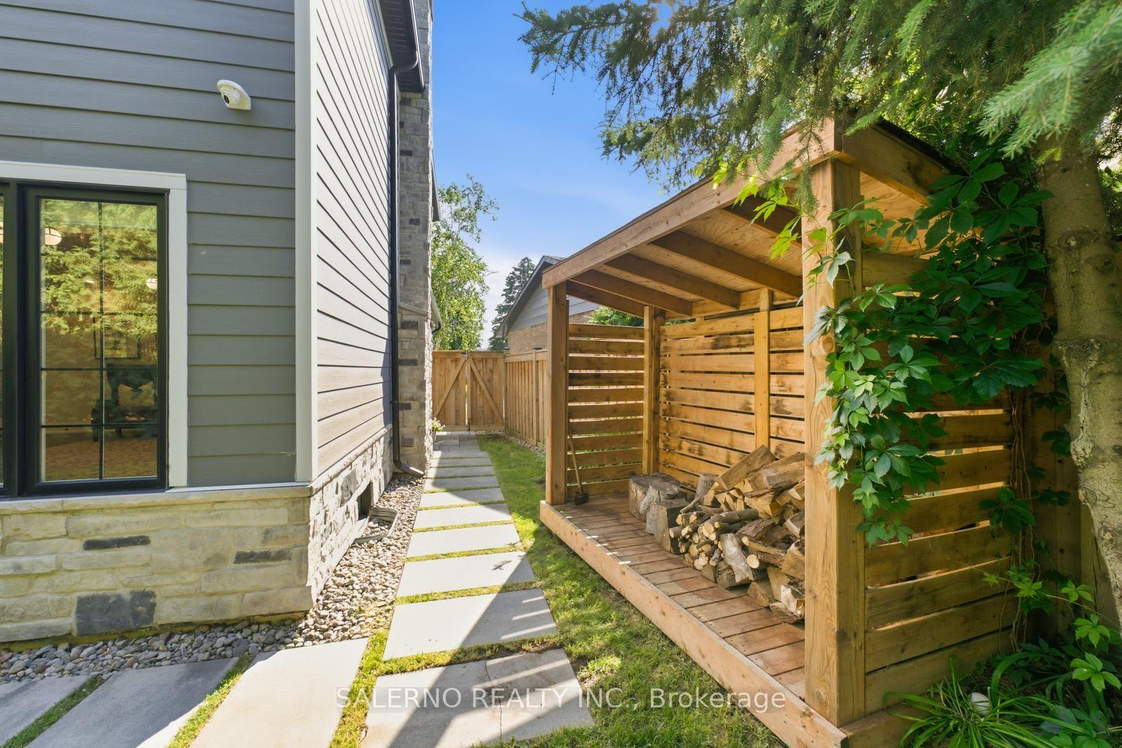 Photo 46 of 35 Sir Constantine Drive, Markham, Markham Village — HOMEH