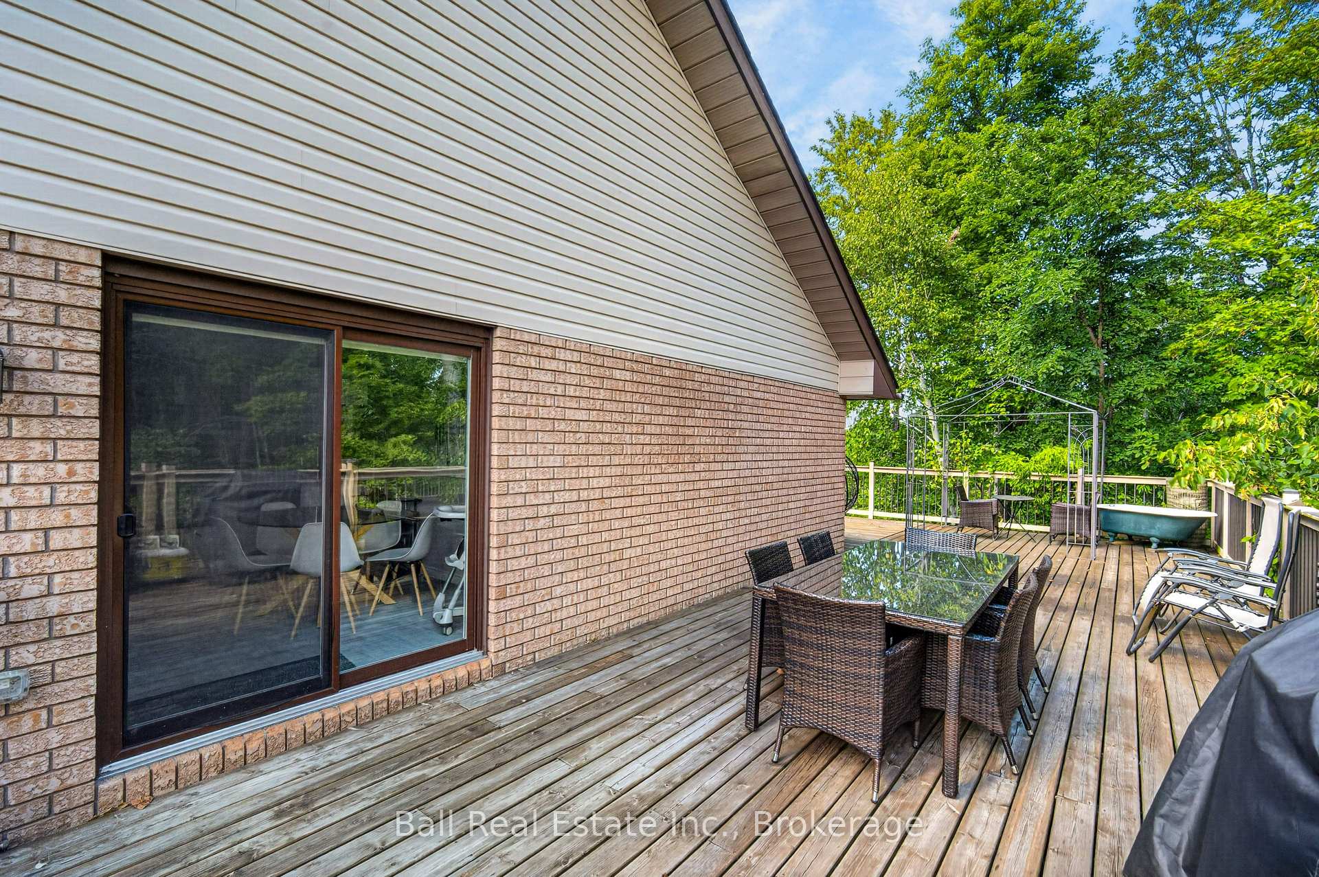 Photo 33 of 2331 Lakeside Drive, Douro-Dummer — HOMEH