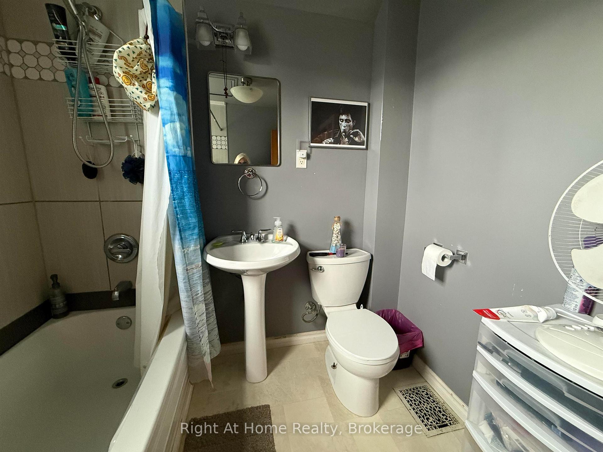 Photo 11 of 334 Morse Street, Thunder Bay, Current River — HOMEH