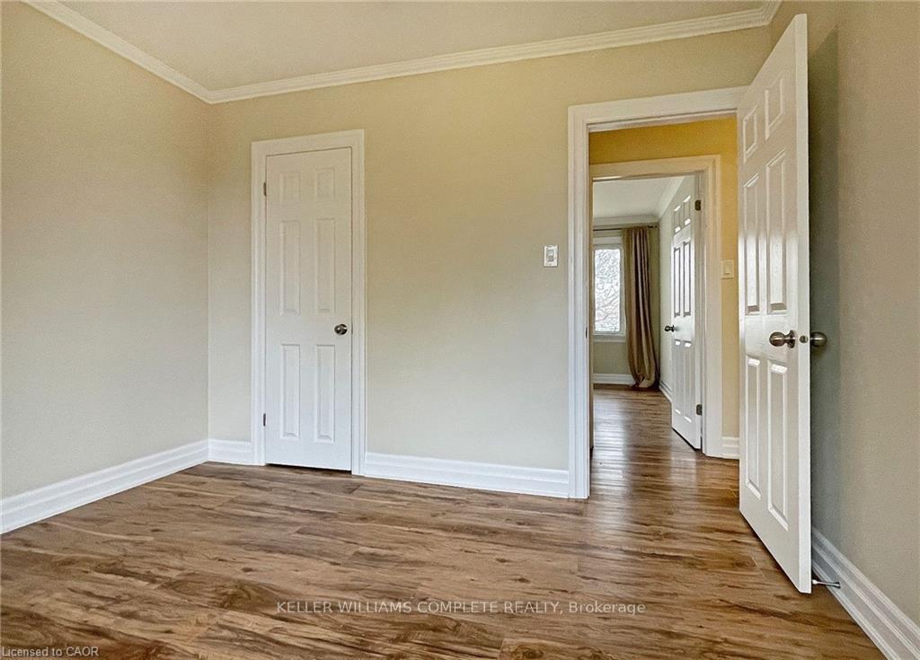Photo 14 of Unit Upper, 6 Myrtle Avenue, St. Catharines, Lakeport — HOMEH