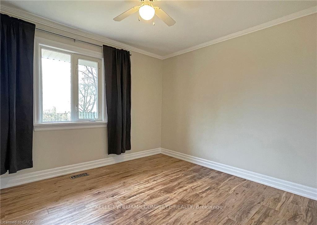 Photo 15 of Unit Upper, 6 Myrtle Avenue, St. Catharines, Lakeport — HOMEH