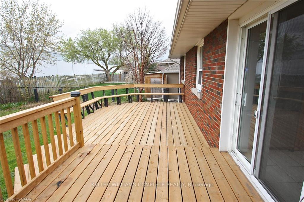 Photo 17 of Unit Upper, 6 Myrtle Avenue, St. Catharines, Lakeport — HOMEH