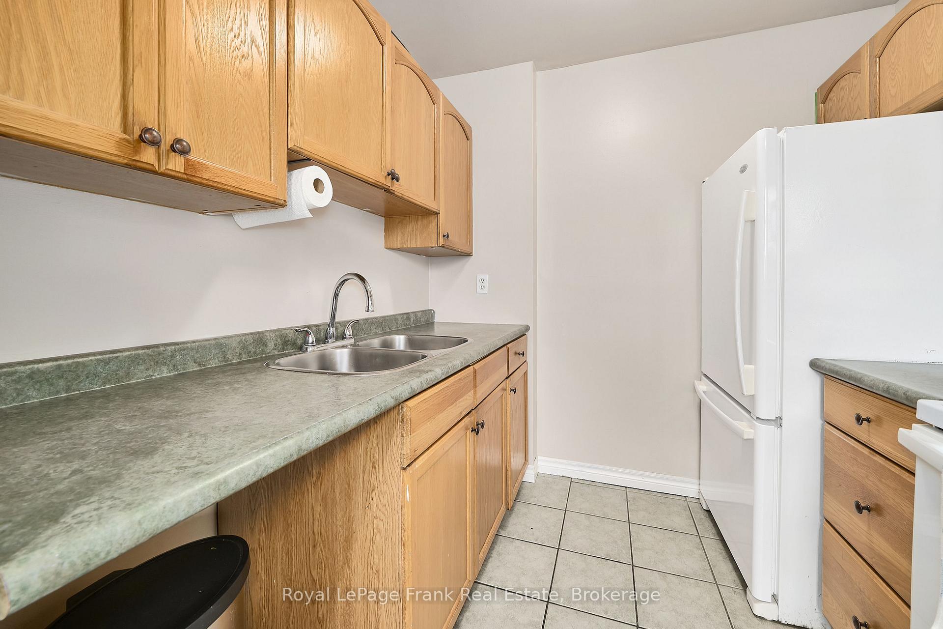 Photo 9 of Unit 39, 321 Blackthorn Street, Oshawa, Eastdale — HOMEH